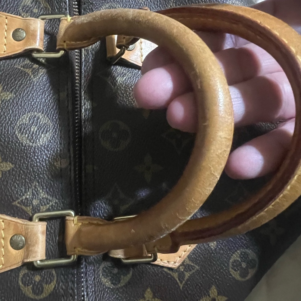 Authentic LOUIS VUITTON Monogram Speedy 30
Hand Bag - Picture 15 of 16